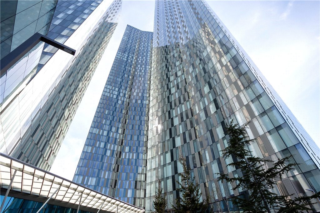 RCS240087- Two Double Bedrooms- Two Bathrooms- Eighteenth Floor Stunning Views- 24 Hour Concierge-Incredible Residents Facilities