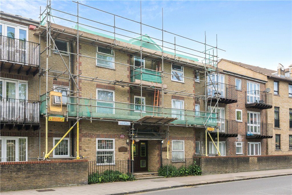 RCL250031 – Tower Mansions – No Chain – Balcony